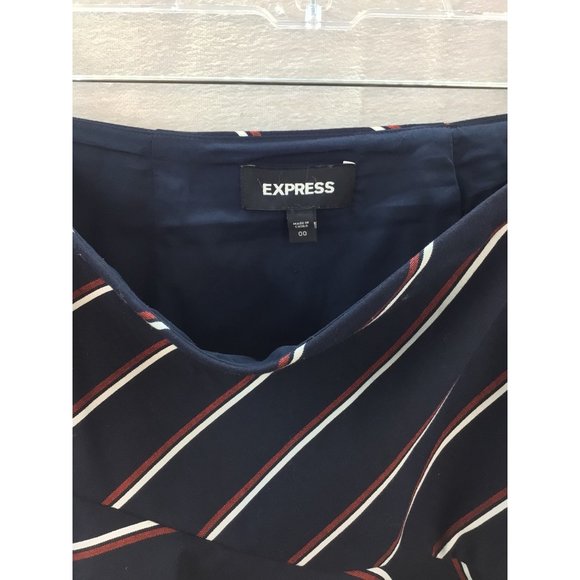 Express Fit & Flare Striped Mini Skirt Size 00 Zip Side Navy/Red/White - Picture 3 of 9